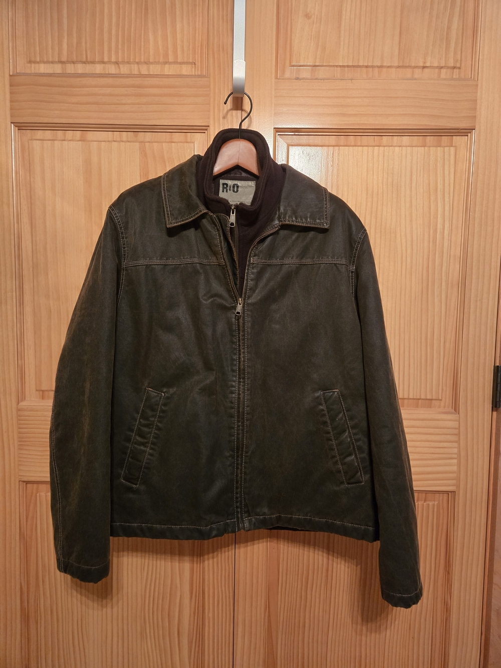 Men’s Dark Brown Zip-Up Jacket